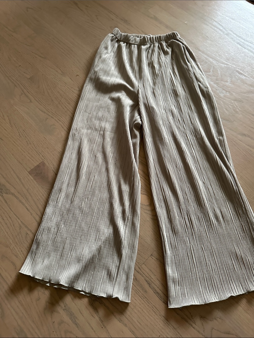 OAK + FORT Green Pleated Wide-Leg Pants